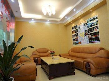Yangshuo Hao Ting Business Hotel Εξωτερικό φωτογραφία